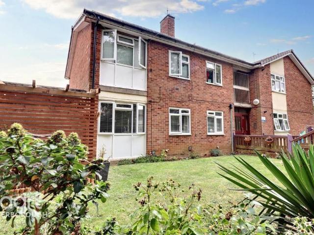 Flat for sale in Westwood, Peterborough