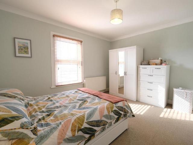 Flat for sale in Greater London