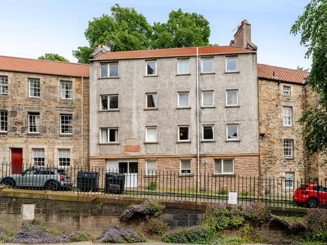 Flat for sale in Scotland