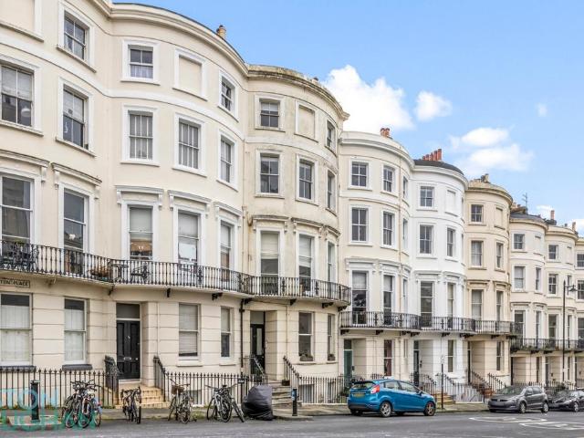 Flat for sale in Kemptown, Brighton & Hove