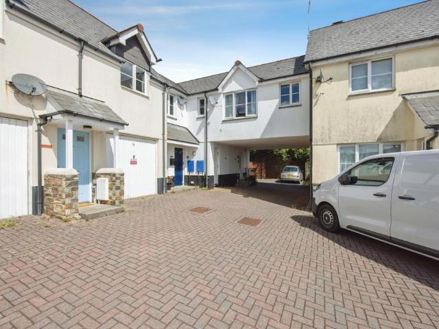 Flat for sale in Scredda, Cornwall