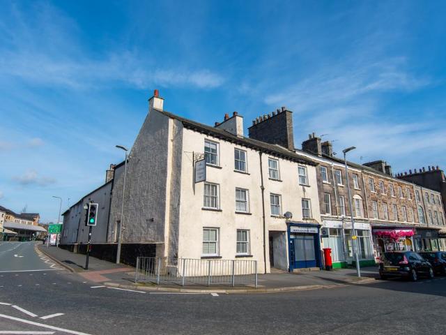 Flat for sale in Flookburgh