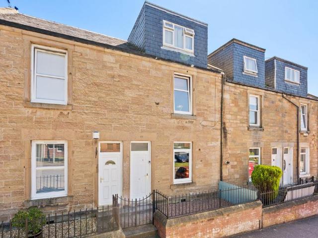 Flat for sale in Niddry, Winchburgh