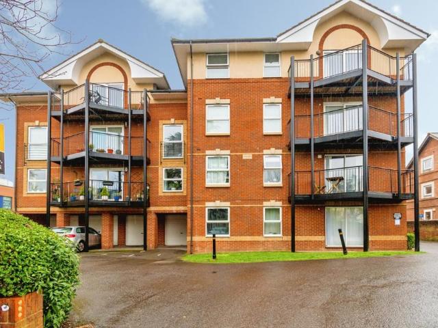 Flat for sale in Banister's Park, Isle Of Man