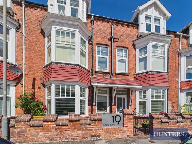 Flat for sale in The Pastures, Filey