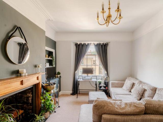 Flat for sale in Feckenham, City Of Bristol