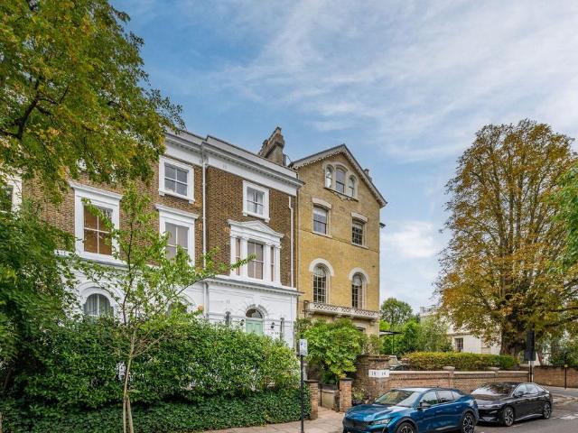 Flat for sale in City of Westminster, Greater London