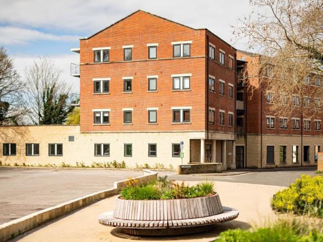 Flat for sale in Trowbridge