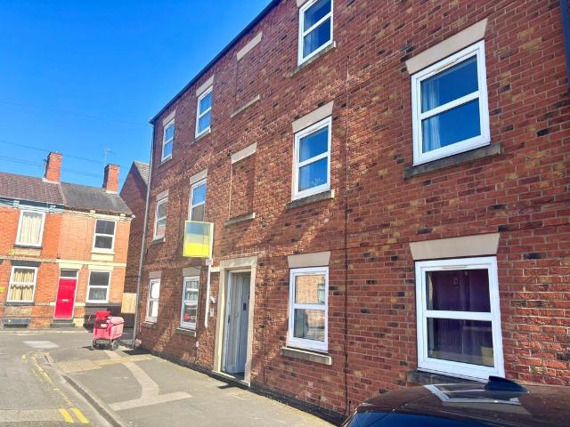 Flat for sale in New Boultham, Brayford
