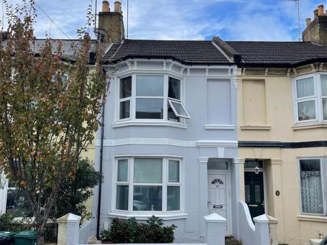 Flat for sale in Aldrington
