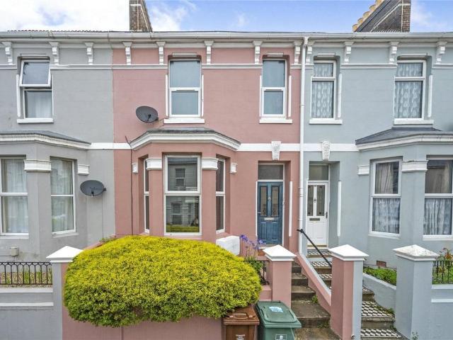 Flat for sale in Cattedown, Mount Wise