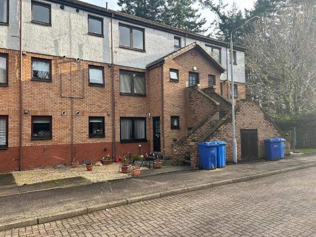 Flat for sale in Alexandria