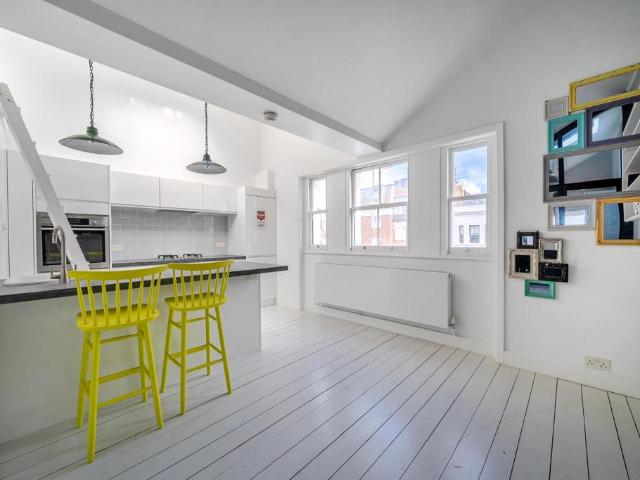 Flat for sale in Kensal Town, Greater London