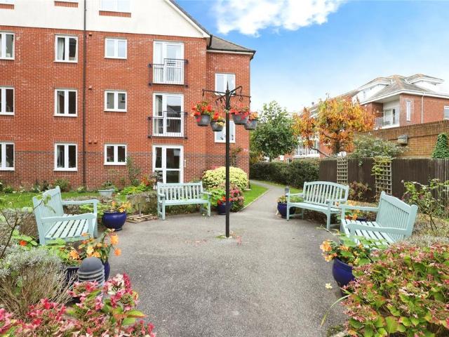 Flat for sale in Jumpers Corner, Christchurch