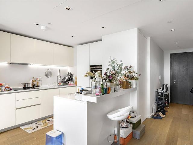 Flat for sale in Greater London