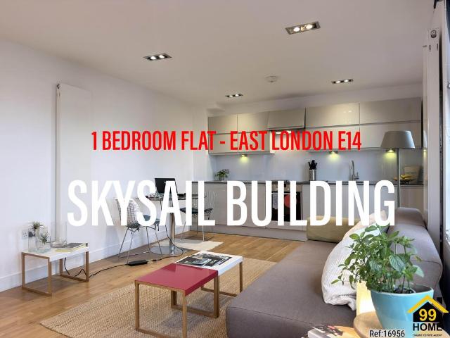 Flat for sale in Poplar Grove, Greater London