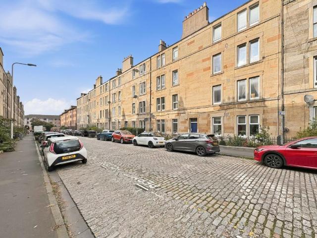 Flat for sale in Ardmillan, City of Edinburgh