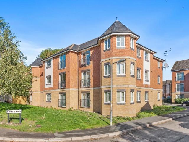 Flat for sale in Leisure Village, Kettering