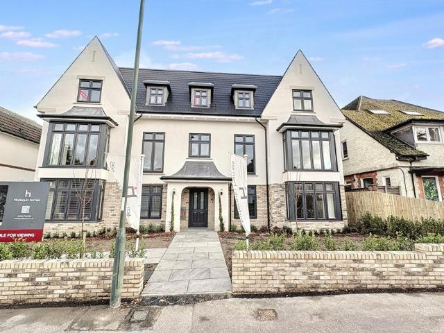 Flat for sale in Wick, Bournemouth