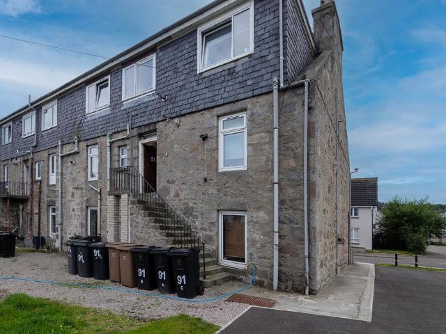 Flat for sale in Ballindoch, Scotland
