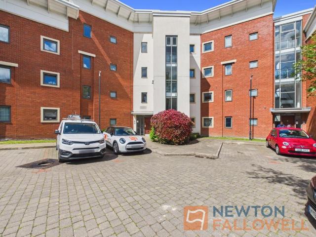 Flat for sale in Bilston, West Midlands