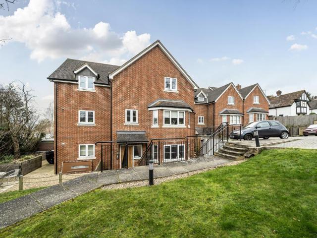 Flat for sale in Harcourt Hill, Dromore