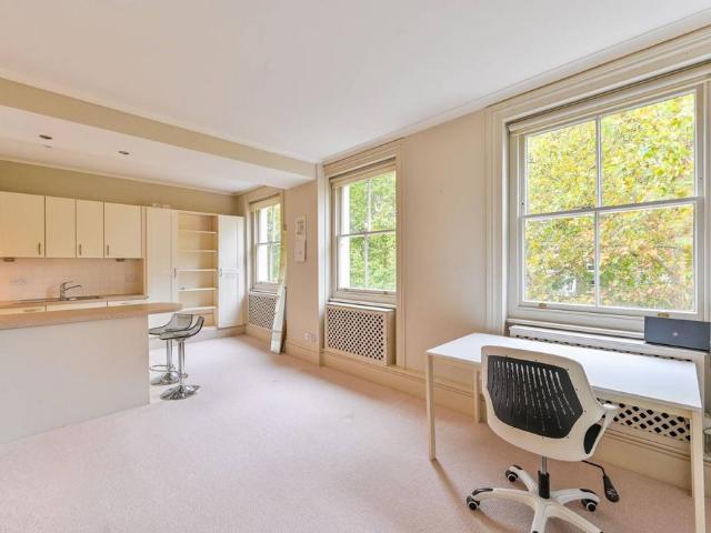 Flat for sale in Marylebone, Isle Of Man