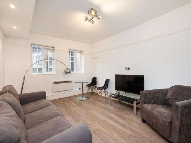 Flat for sale in Lyons, Greater London