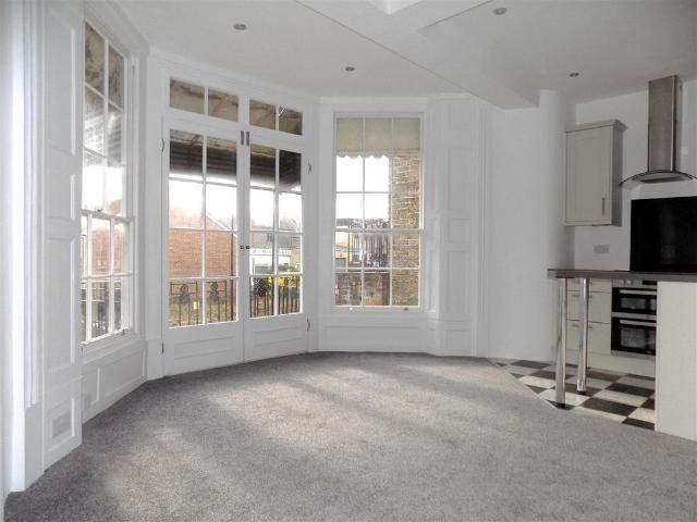 Flat for sale in Chilton, Acol