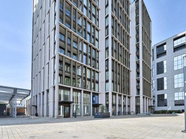 Flat for sale in Greater London