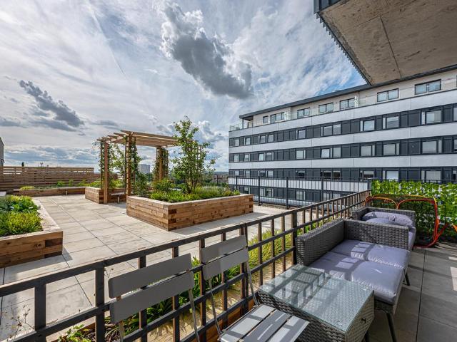 Flat for sale in Alton Barnes, Essex