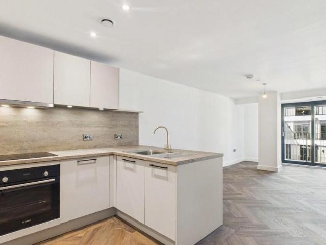 Flat for sale in Jewellery Quarter, West Midlands