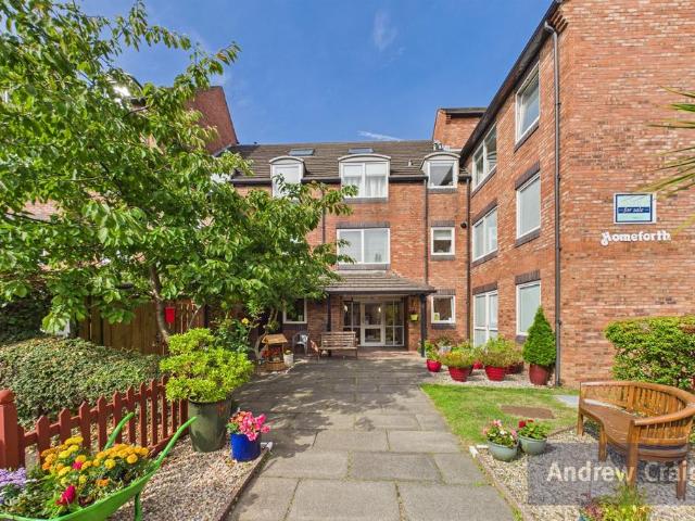 Flat for sale in South Gosforth, Tyne And Wear