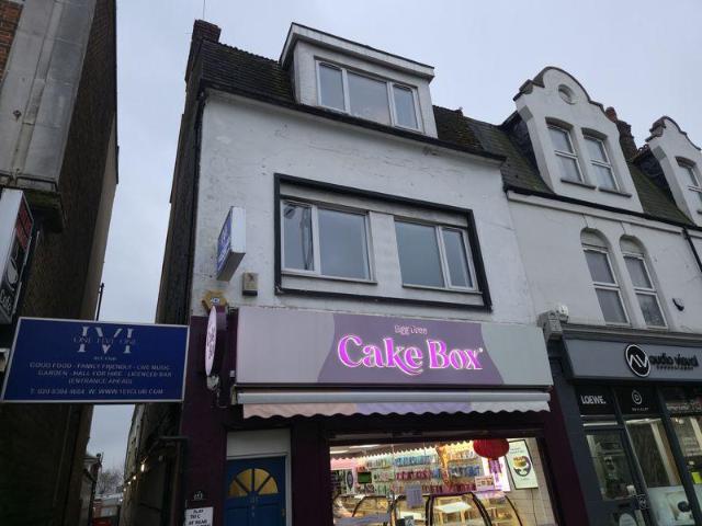 Flat for sale in Barnehurst, Greater London