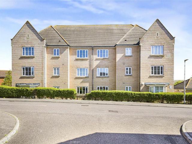 Flat for sale in Hoo St Werburgh