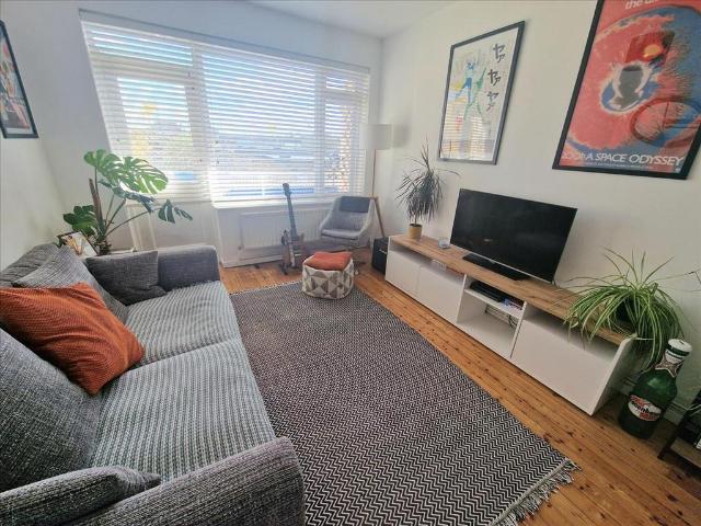 Flat for sale in London Borough of Lewisham, Greater London
