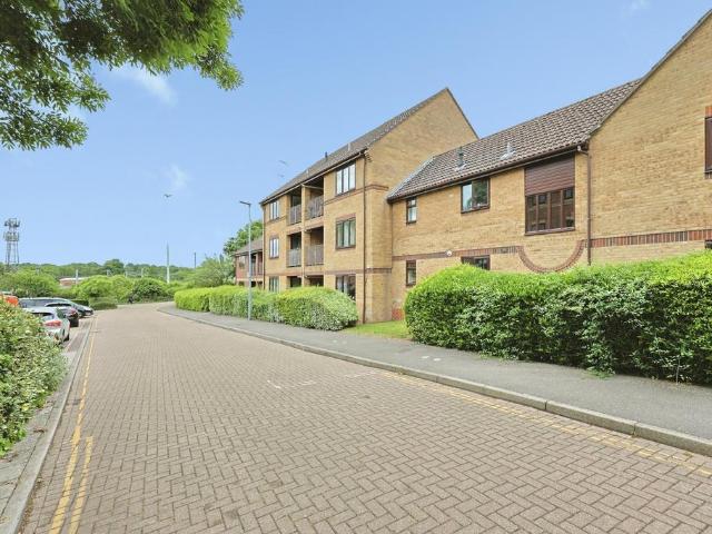 Flat for sale in East Bank, Norfolk