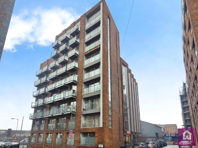 Flat for sale in Baltic Triangle, Calderstones