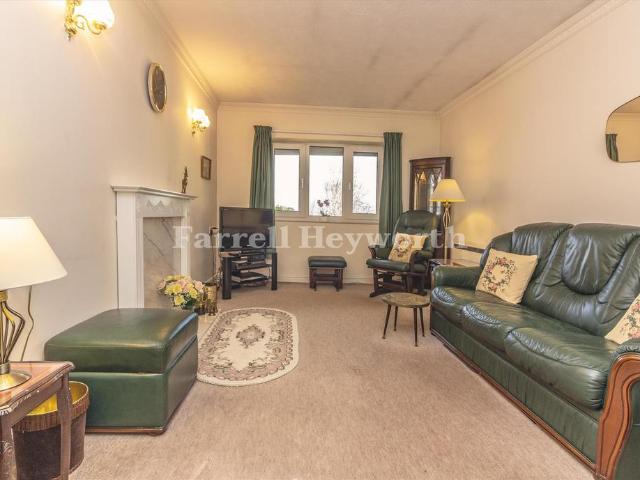 Flat for sale in Sharoe Green, Higher Bartle