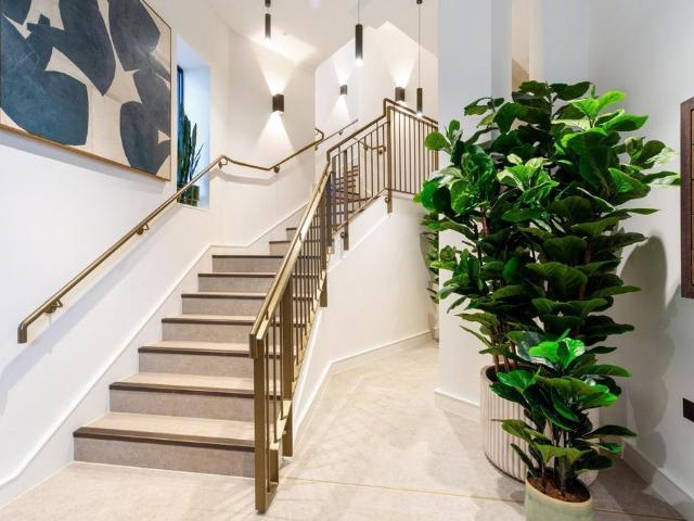 Flat for sale in Notting Hill, Greater London