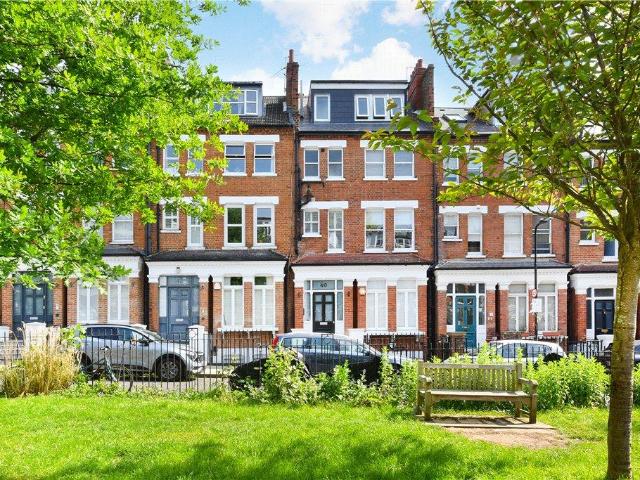 Flat for sale in Belsize Park, Primrose Hill