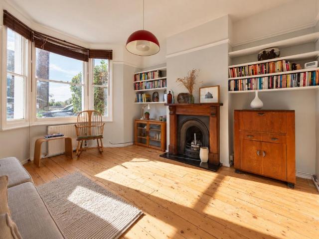 Flat for sale in Upper Sydenham, Greater London