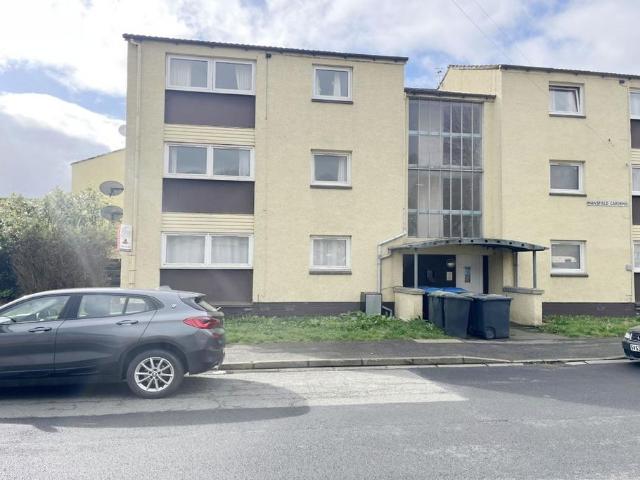 Flat for sale in Ashkirk, Scotland