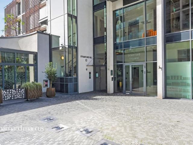 Flat for sale in London Borough of Wandsworth, Greater London