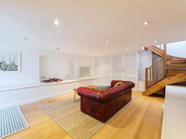 Flat for sale in Watergate, Devon