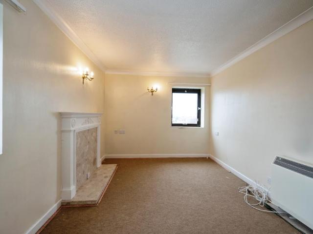 Flat for sale in Southsea, City Of Portsmouth
