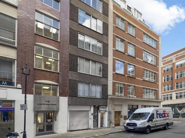 Flat for sale in East Marylebone, Mayfair