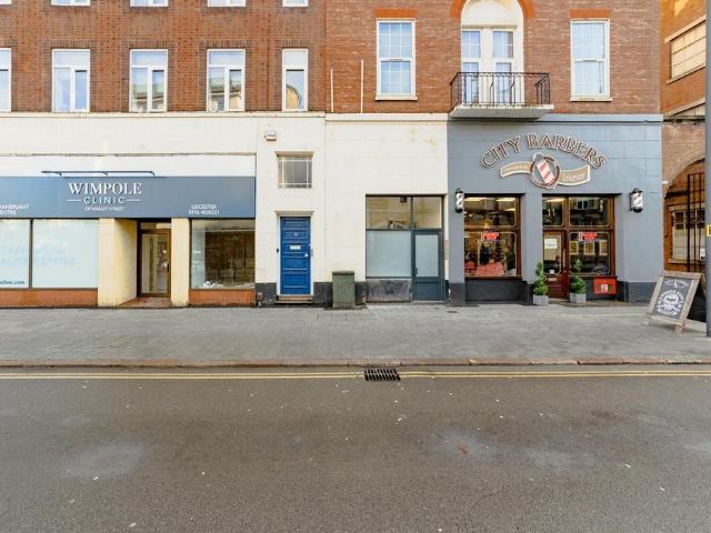 Flat for sale in St Matthew's, Old Wharf
