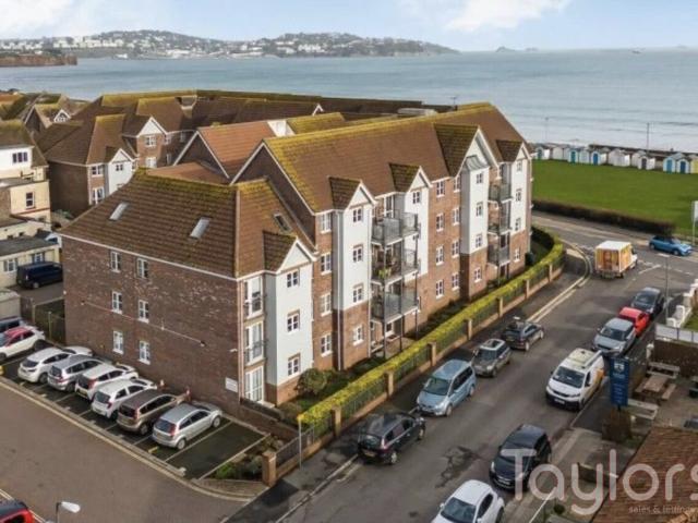 Flat for sale in Preston, Livermead