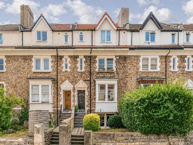 Flat for sale in Pigsty Hill, Feckenham